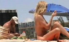 Gorgeous amateur nudist beach cam voyeur vid